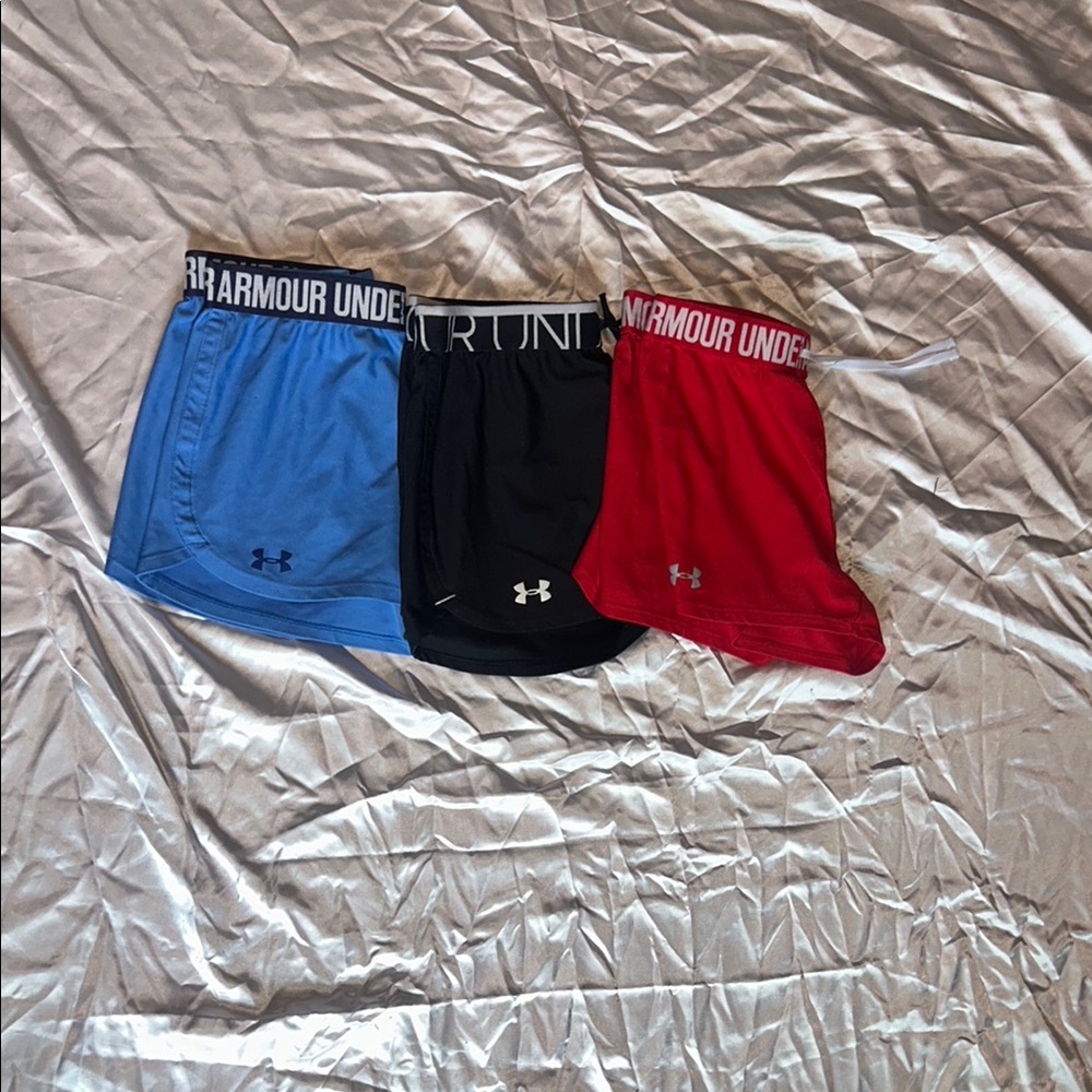 Under Armour Tri-Color Shorts Set